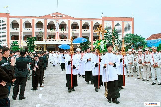Khai Mạc Năm Thánh Lòng Thương Xót