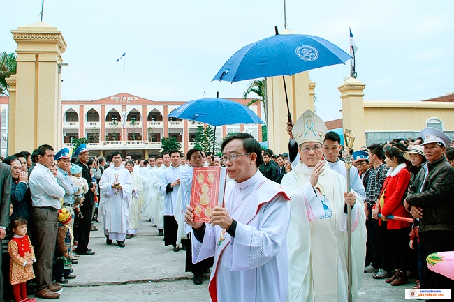 Khai Mạc Năm Thánh Lòng Thương Xót