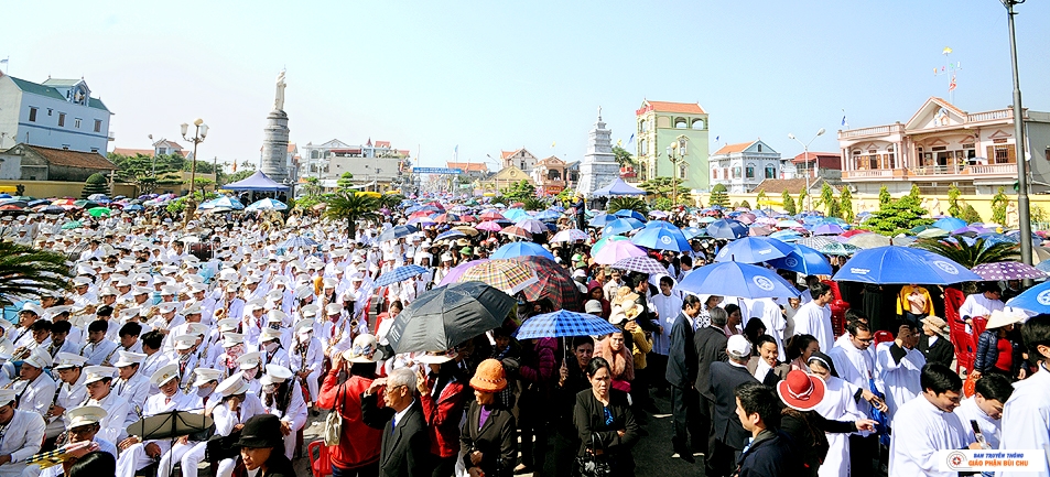 Đại Lễ Đức Mẹ Vô Nhiễm Năm 2016