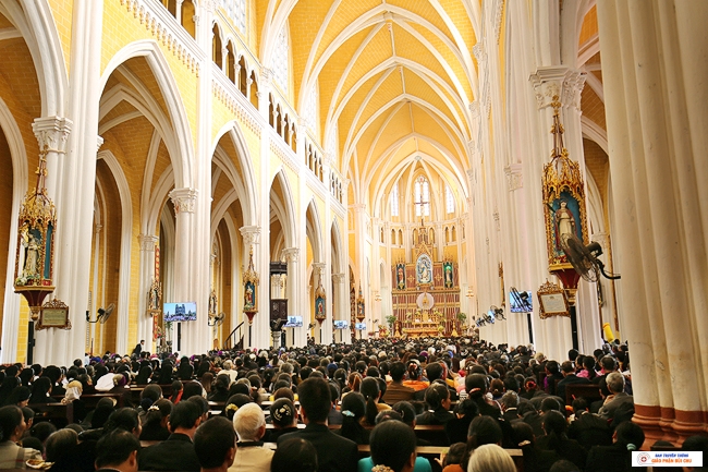 Đại Lễ Đức Mẹ Vô Nhiễm Năm 2016