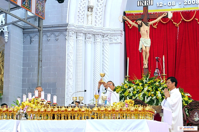 Đại Lễ Đức Mẹ Vô Nhiễm Năm 2016