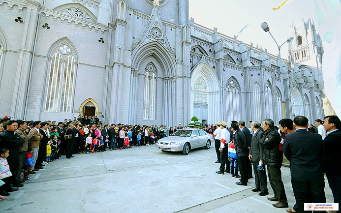 Đại Lễ Đức Mẹ Vô Nhiễm Năm 2016