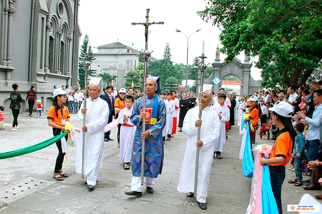 Thánh Lễ Truyền Dầu Năm 2017