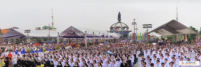 Thánh Lễ Truyền Dầu Năm 2017