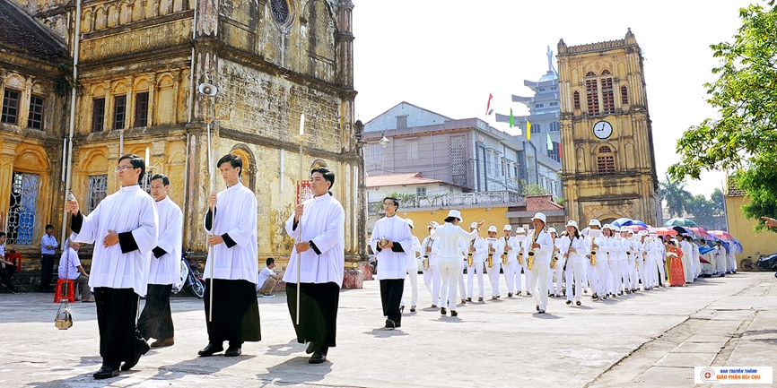 Hình ảnh lễ Truyền Chức Linh Mục năm 2018