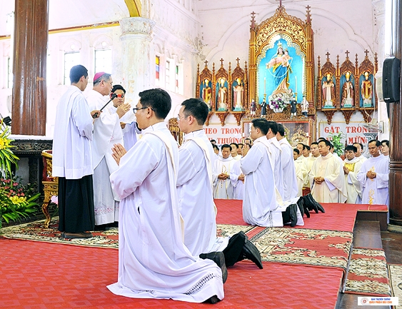 Hình ảnh lễ Truyền Chức Linh Mục năm 2018