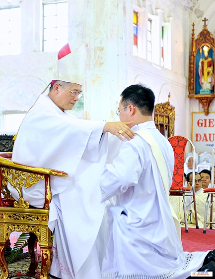 Hình ảnh lễ Truyền Chức Linh Mục năm 2018