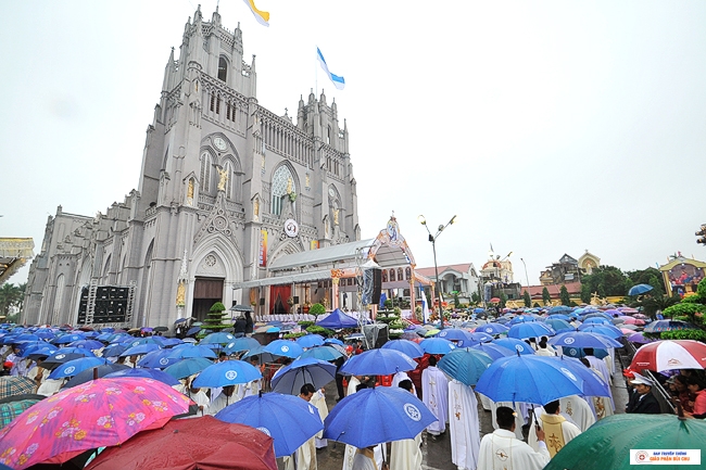 Đại Lễ Đức Mẹ Vô Nhiễm Nguyên Tội 2018