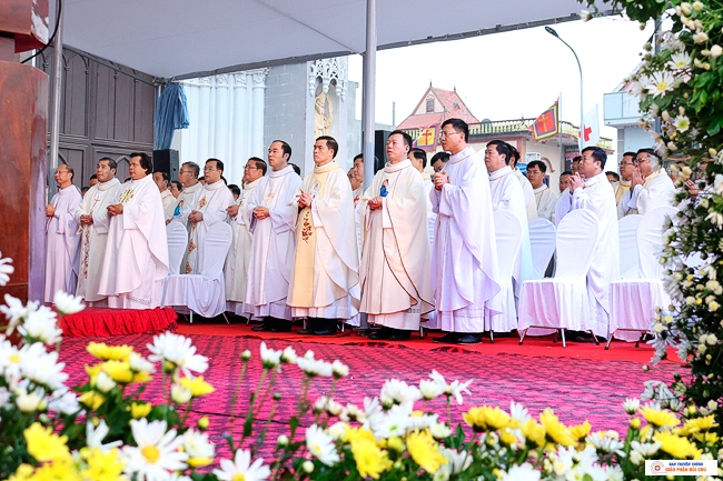 Đại Lễ Đức Mẹ Vô Nhiễm Nguyên Tội 2018