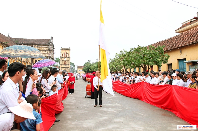 Lễ Truyền Dầu Giáo phận Bùi Chu năm 2020