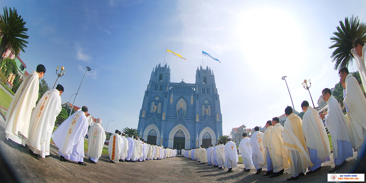 Thánh Lễ Truyền Chức Linh Mục 24/10/2020