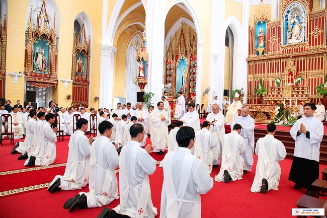 Thánh Lễ Truyền Chức Linh Mục 24/10/2020