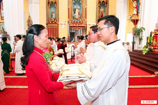 Thánh Lễ Truyền Chức Linh Mục 24/10/2020