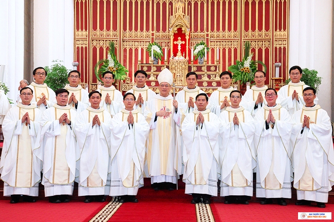 Thánh Lễ Truyền Chức Linh Mục 24/10/2020