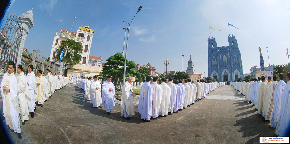 Thánh Lễ Truyền Chức Linh Mục 24/10/2020